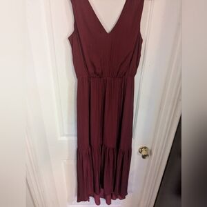 Banana Republic Tiered Maxi Dress – Deep Wine, Size S Tall